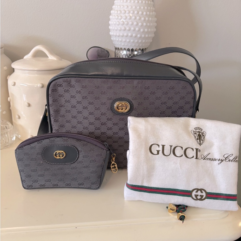 Vintage Gucci Accessory Line Micro GG Monogram Crossbody bag Coin Makeup Pouch